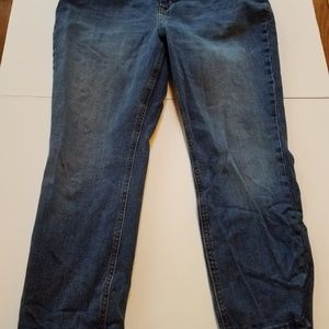 Old Navy Boyfriend Straight Jeans